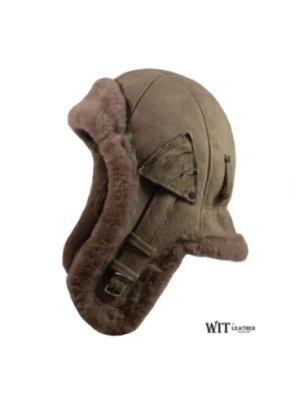 Czapka zimowa z baranka Lewis w kolorze jasny beż. Witleather.pl