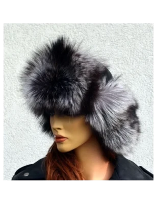 Bardzo ciepła papacha z lisa srebrnego, długi włos. Witleather.pl