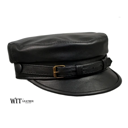 Czapka maciejówka czarna ze skóry bydlęcej model 1/2. Witleather.pl