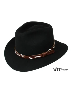 Męski, elegancki kapelusz wełniany przepasanym skórzanym paskiem. Traper - Witleather.pl