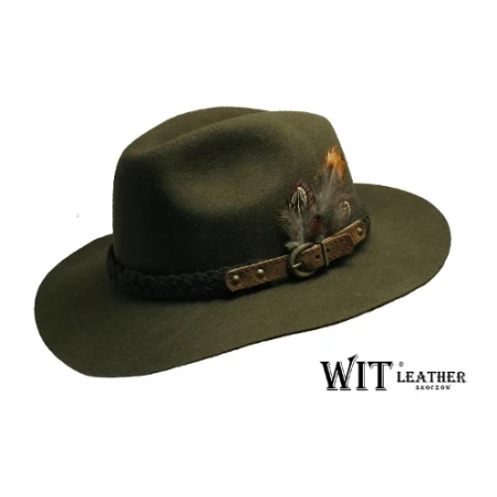 Klasyczny kapelusz myśliwski fedora z plecionką i piórkiem. Witleather.pl