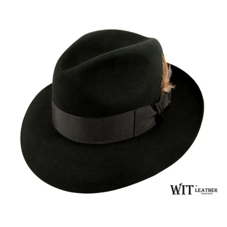 Kapelusz welurowy, czarna fedora o modnym fasonie na każdą okazję. Witleather.pl