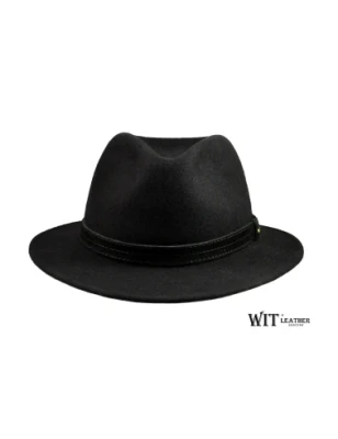 Wilson – kapelusz fedora do płaszcza i skórzanej kurtki